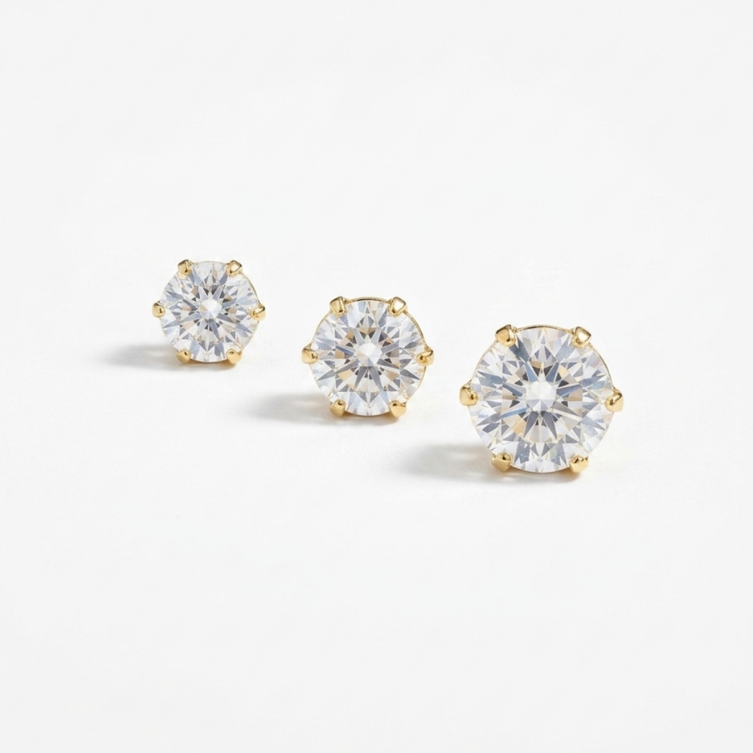 Ava Stud Earrings - Gold