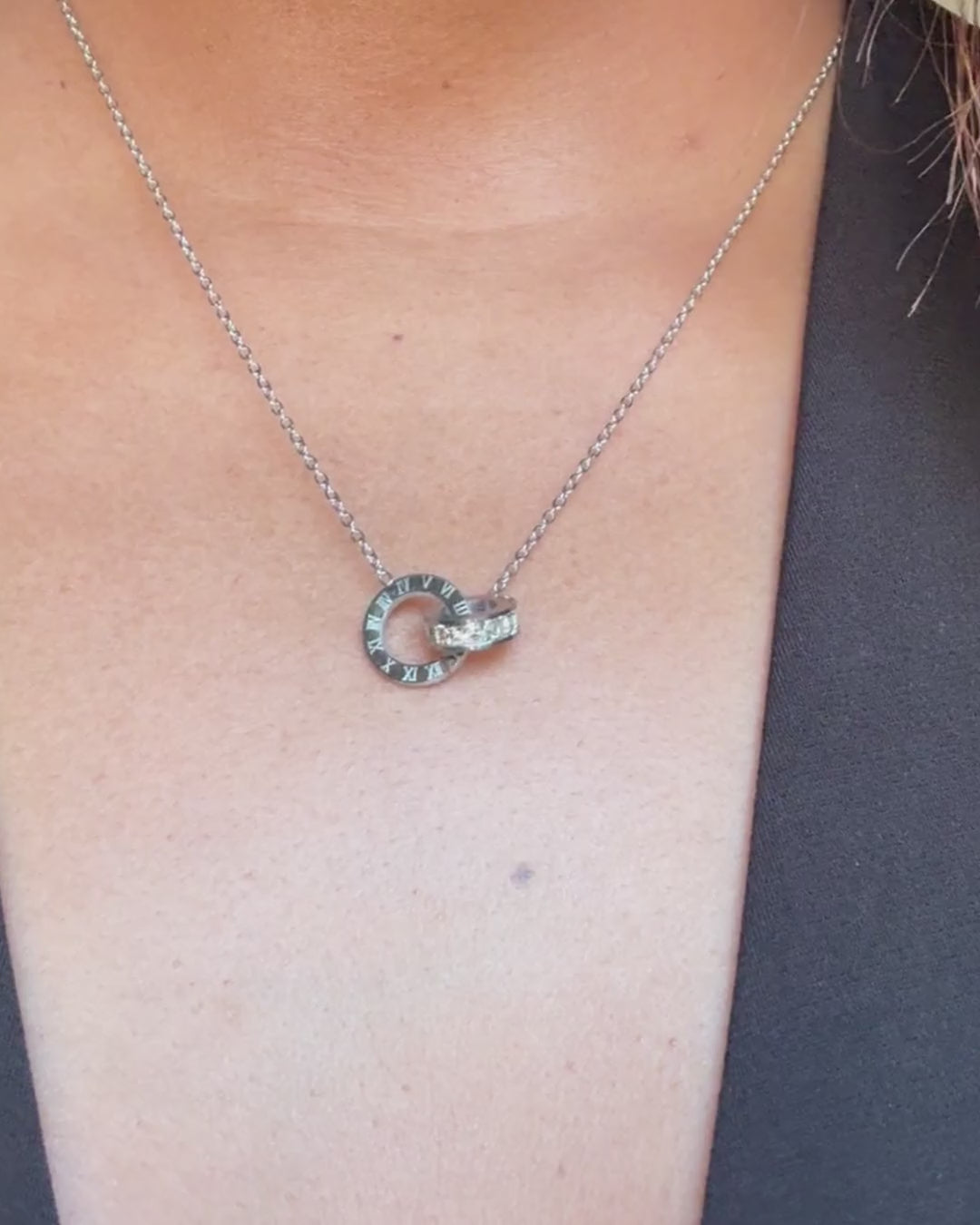 Roman Necklace in silver, worn, close up